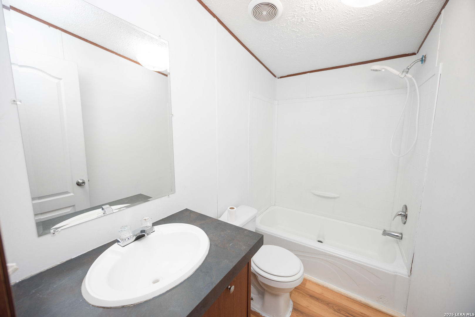 479 County Road 4647 Hondo TX 78861