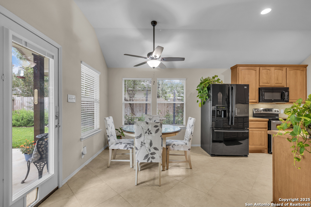 486 Enchanted Oak New Braunfels TX 78132