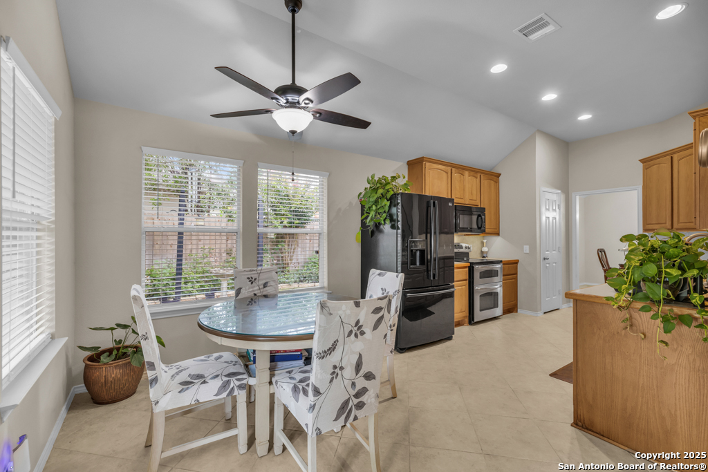 486 Enchanted Oak New Braunfels TX 78132