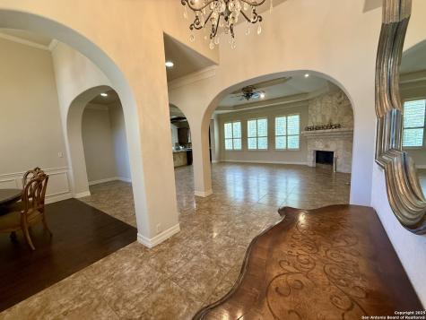 1410 Melanie San Antonio TX 78258