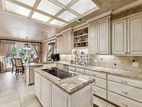 2 Galleria Drive San Antonio TX 78257