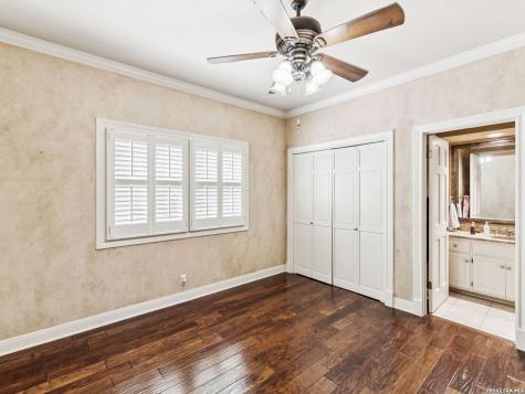 2 Galleria Drive San Antonio TX 78257