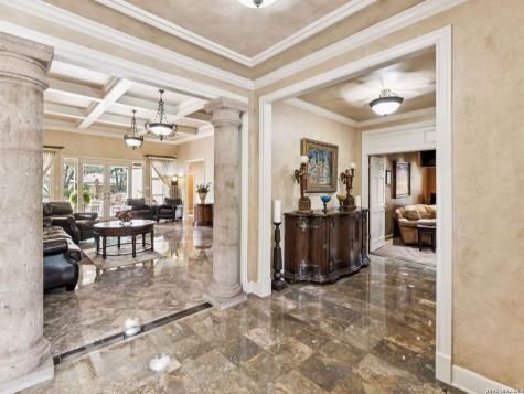 2 Galleria Drive San Antonio TX 78257