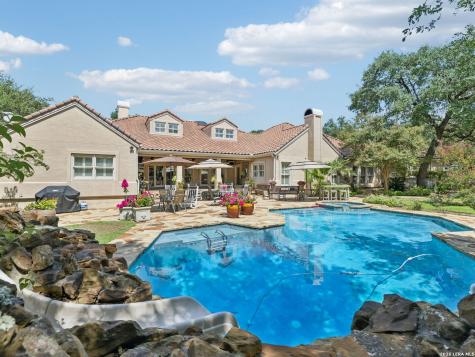 2 Galleria Drive San Antonio TX 78257