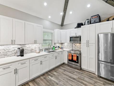 2 Galleria Drive San Antonio TX 78257