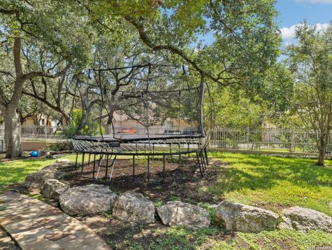2 Galleria Drive San Antonio TX 78257