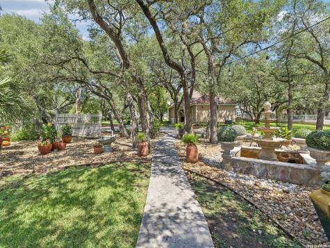 2 Galleria Drive San Antonio TX 78257