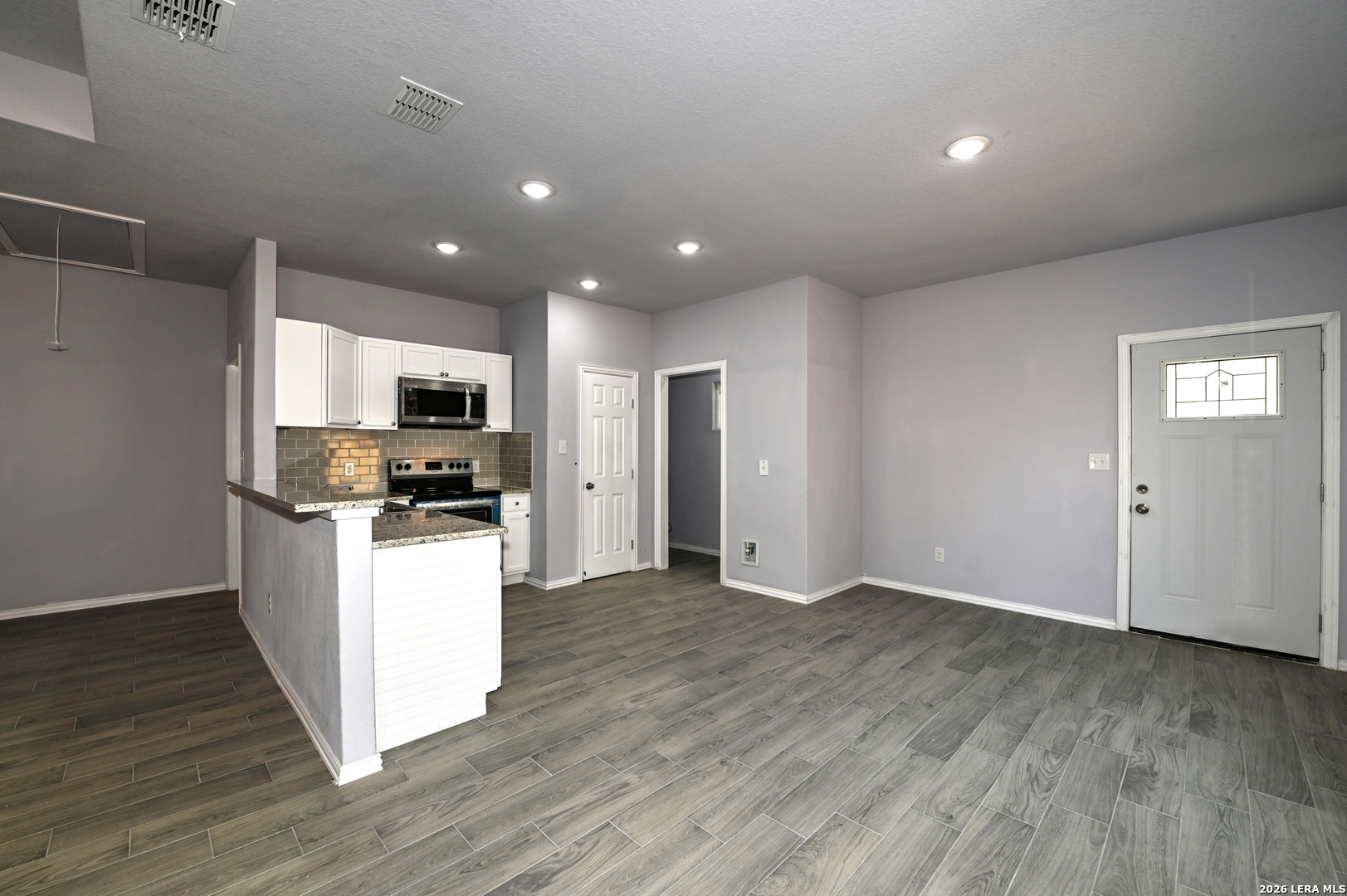 870 W Southcross Boulevard San Antonio TX 78211