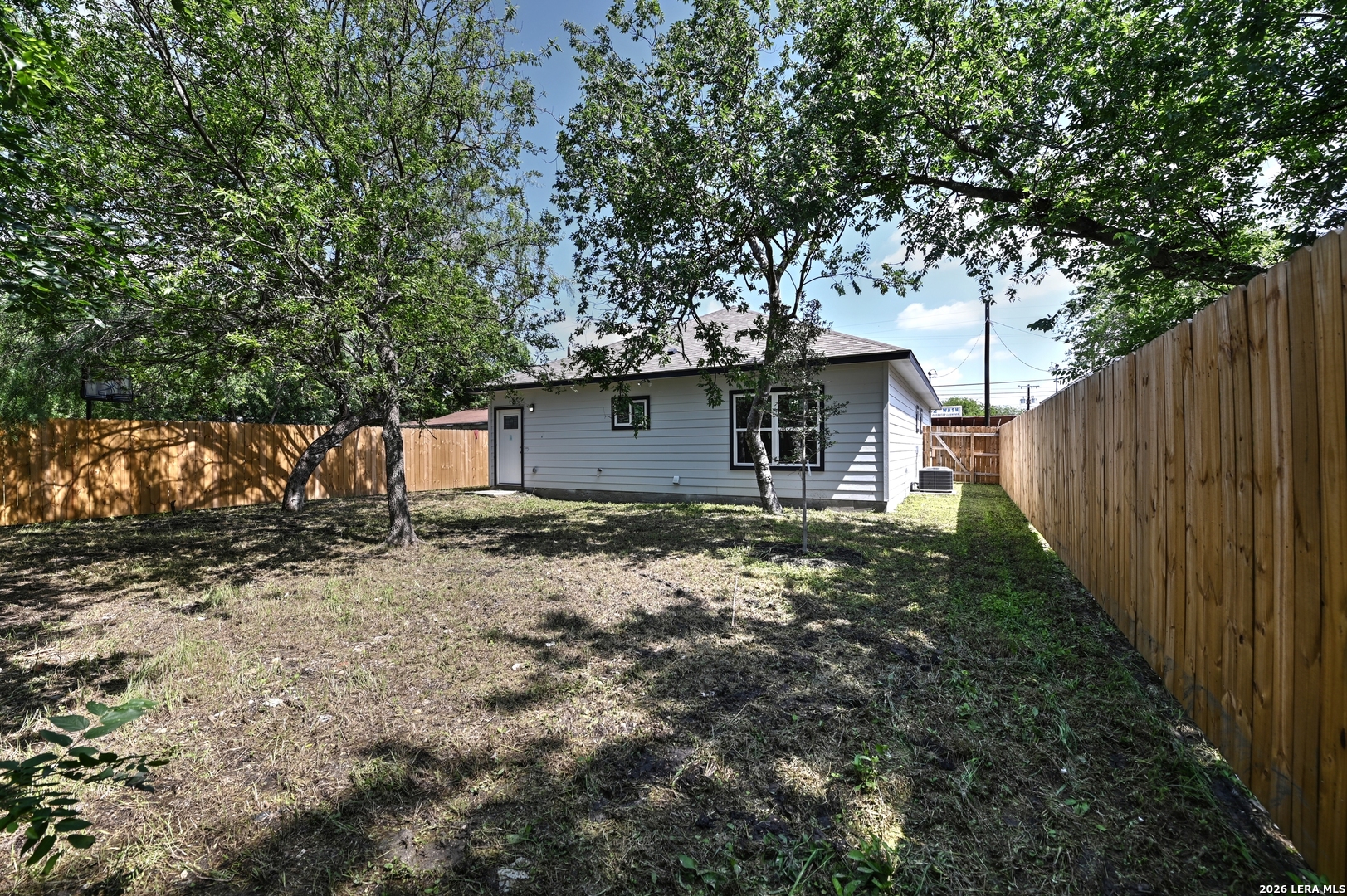 870 W Southcross Boulevard San Antonio TX 78211