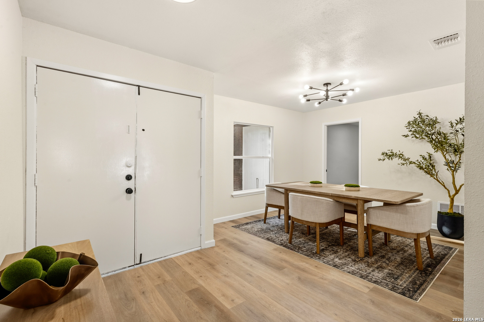 1058 Bridle Forest San Antonio TX 78245