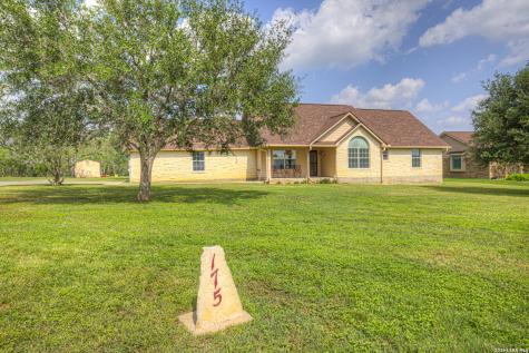 175 Creekwood Drive Gonzales TX 78629