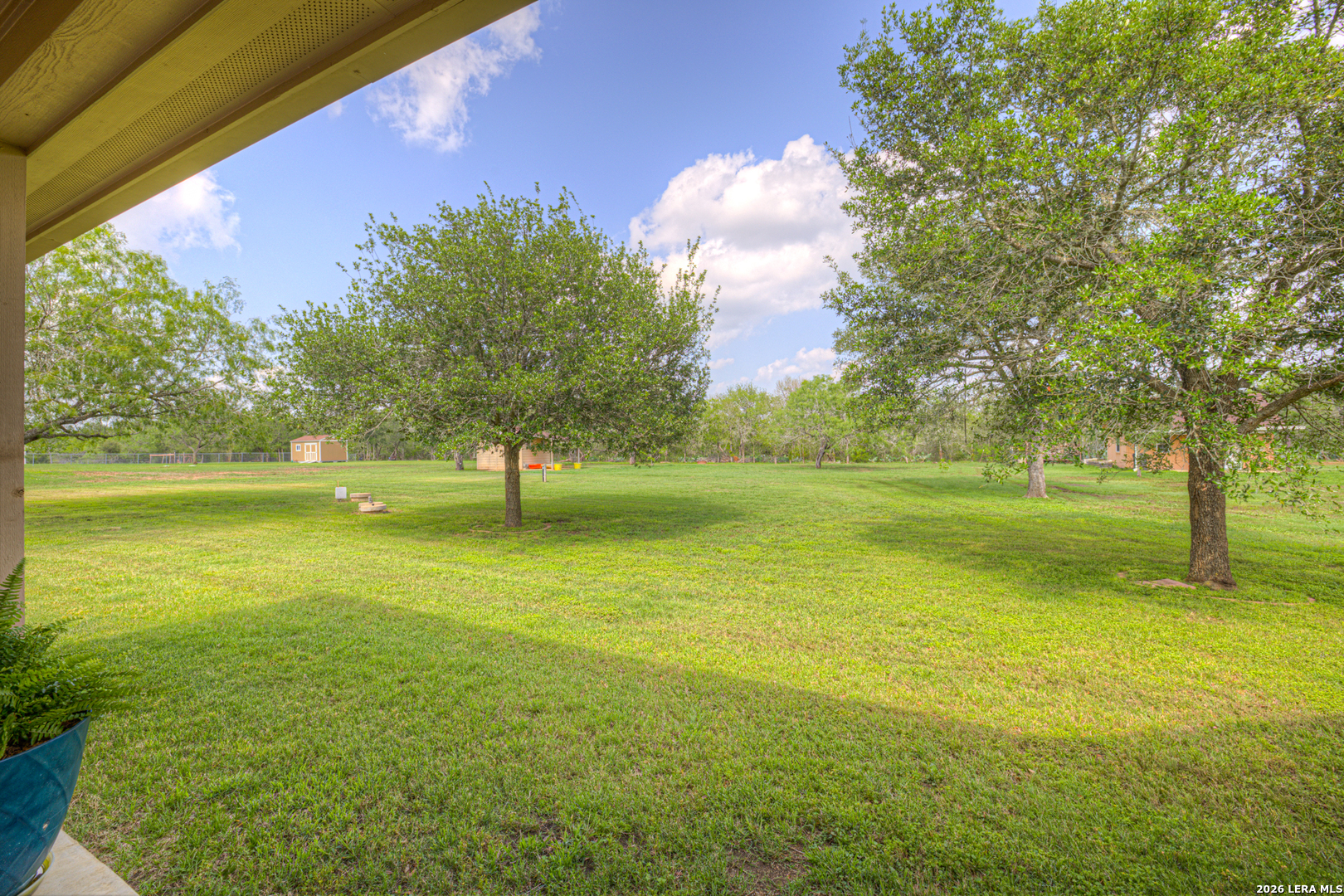 175 Creekwood Drive Gonzales TX 78629