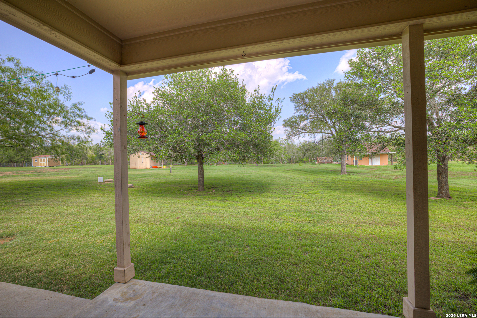 175 Creekwood Drive Gonzales TX 78629