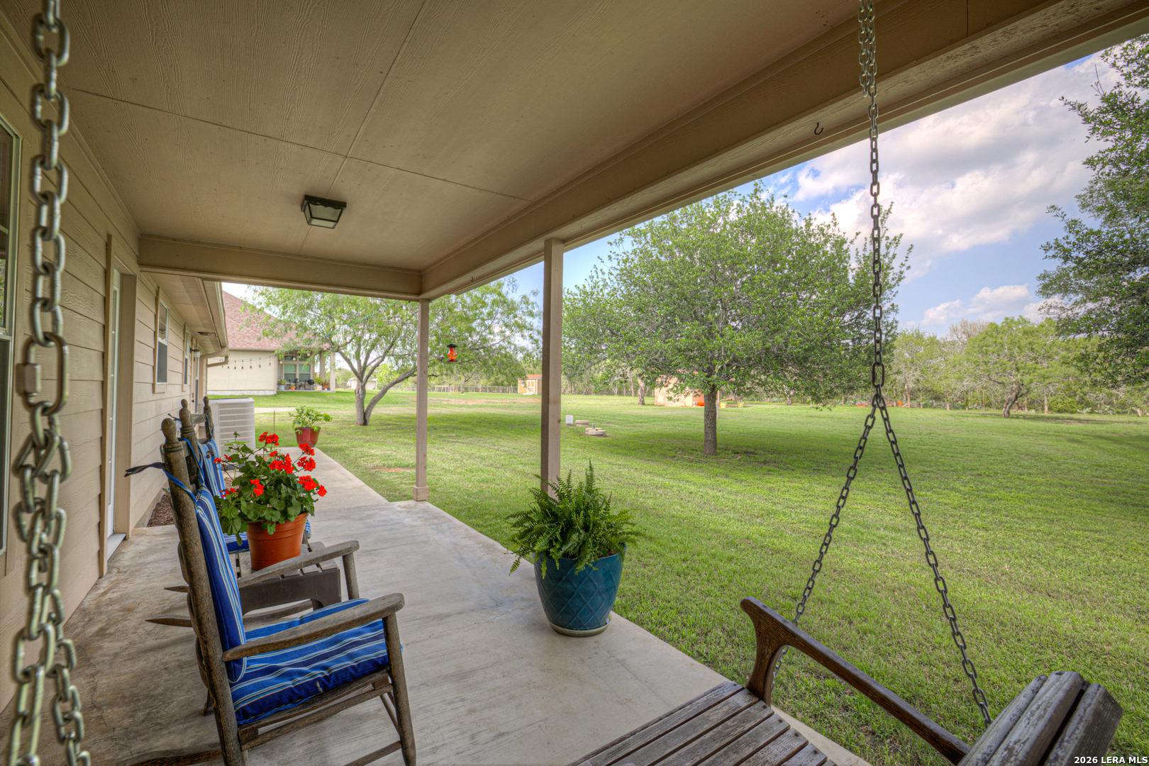 175 Creekwood Drive Gonzales TX 78629