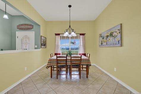 175 Creekwood Drive Gonzales TX 78629