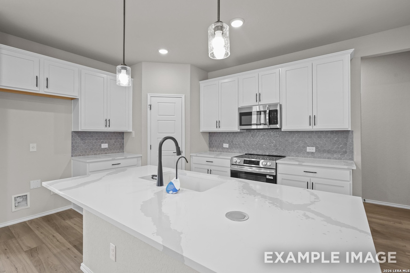 7310 Cypress Gate Converse TX 78109