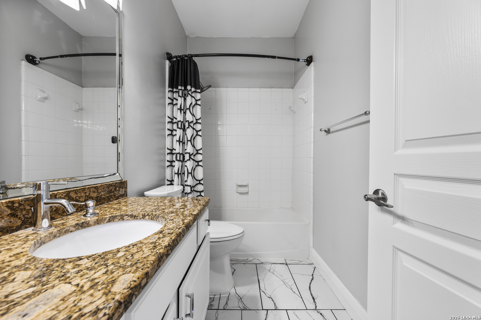 2555 Crested Heights Schertz TX 78154