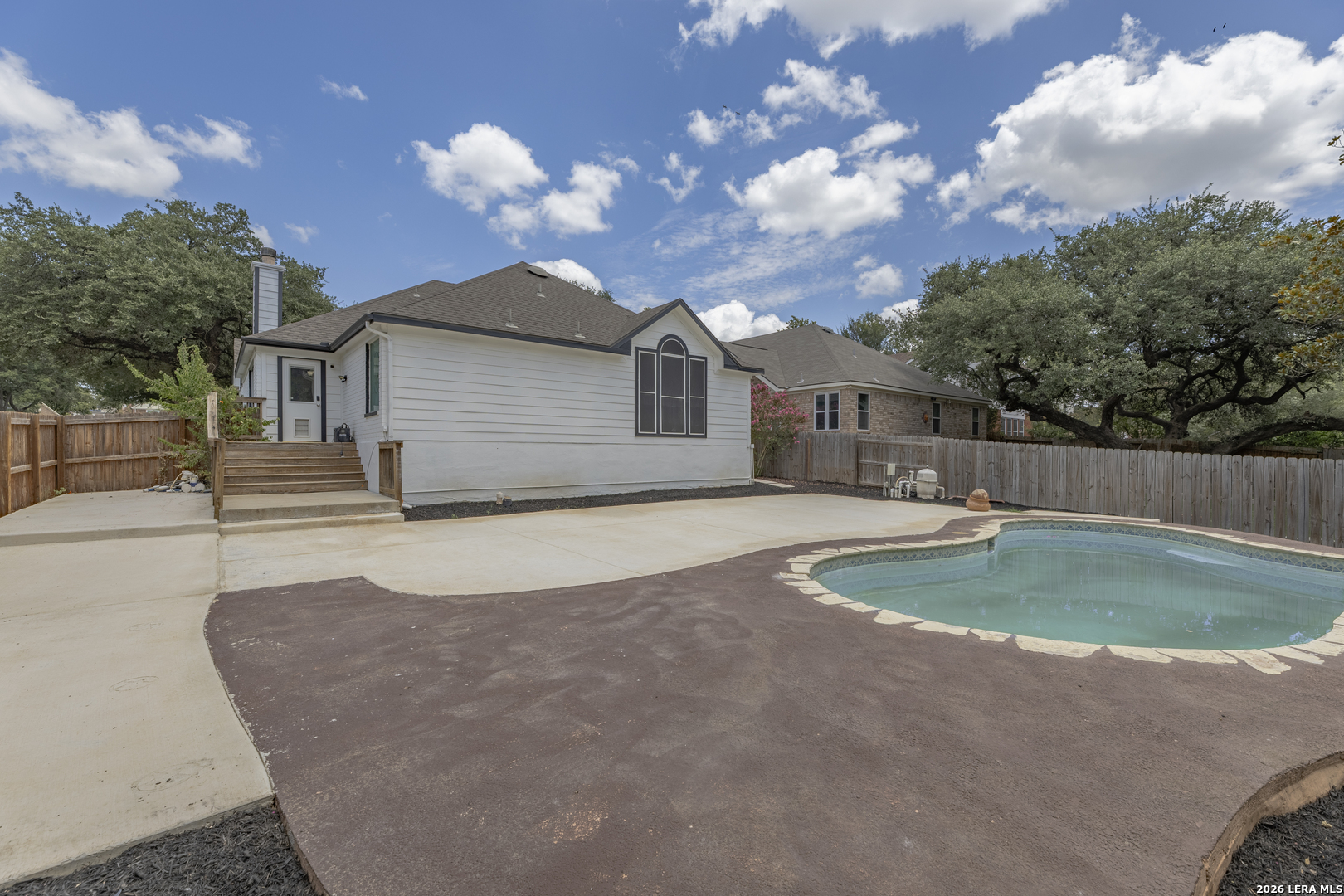 2555 Crested Heights Schertz TX 78154
