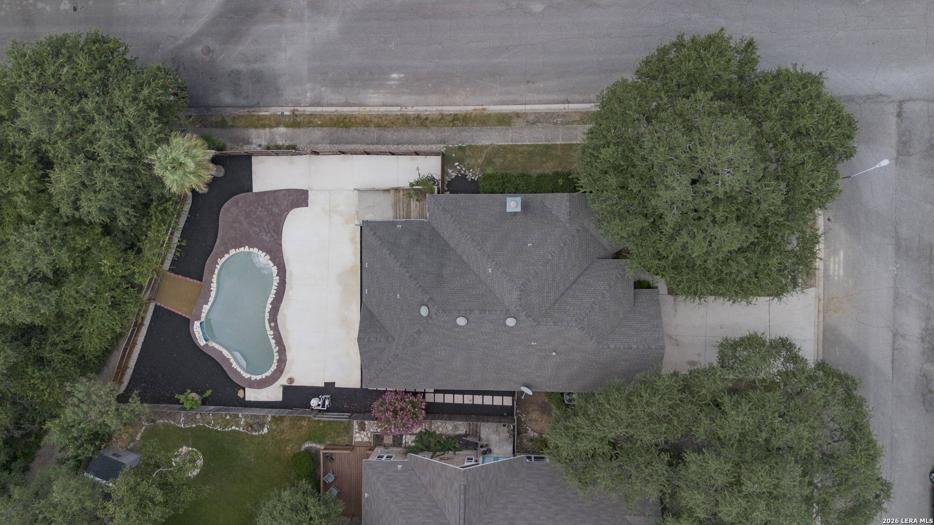 2555 Crested Heights Schertz TX 78154