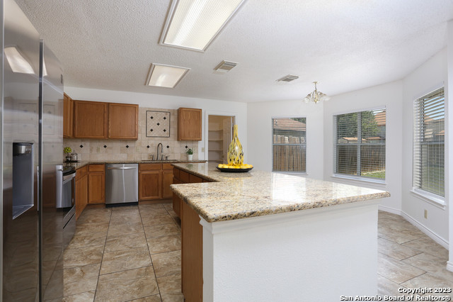7114 Valewood View San Antonio TX 78240
