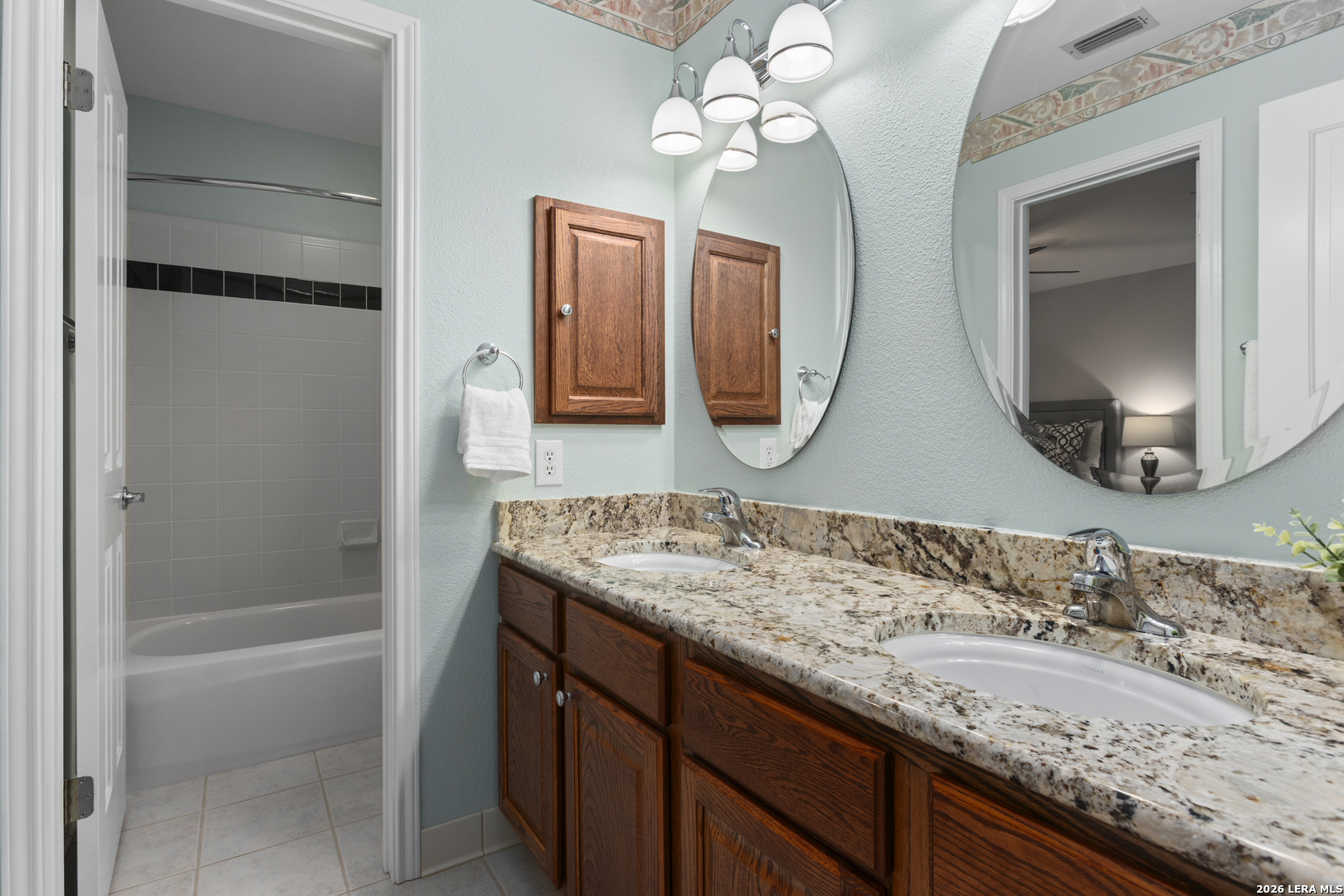 1319 Belclaire San Antonio TX 78258