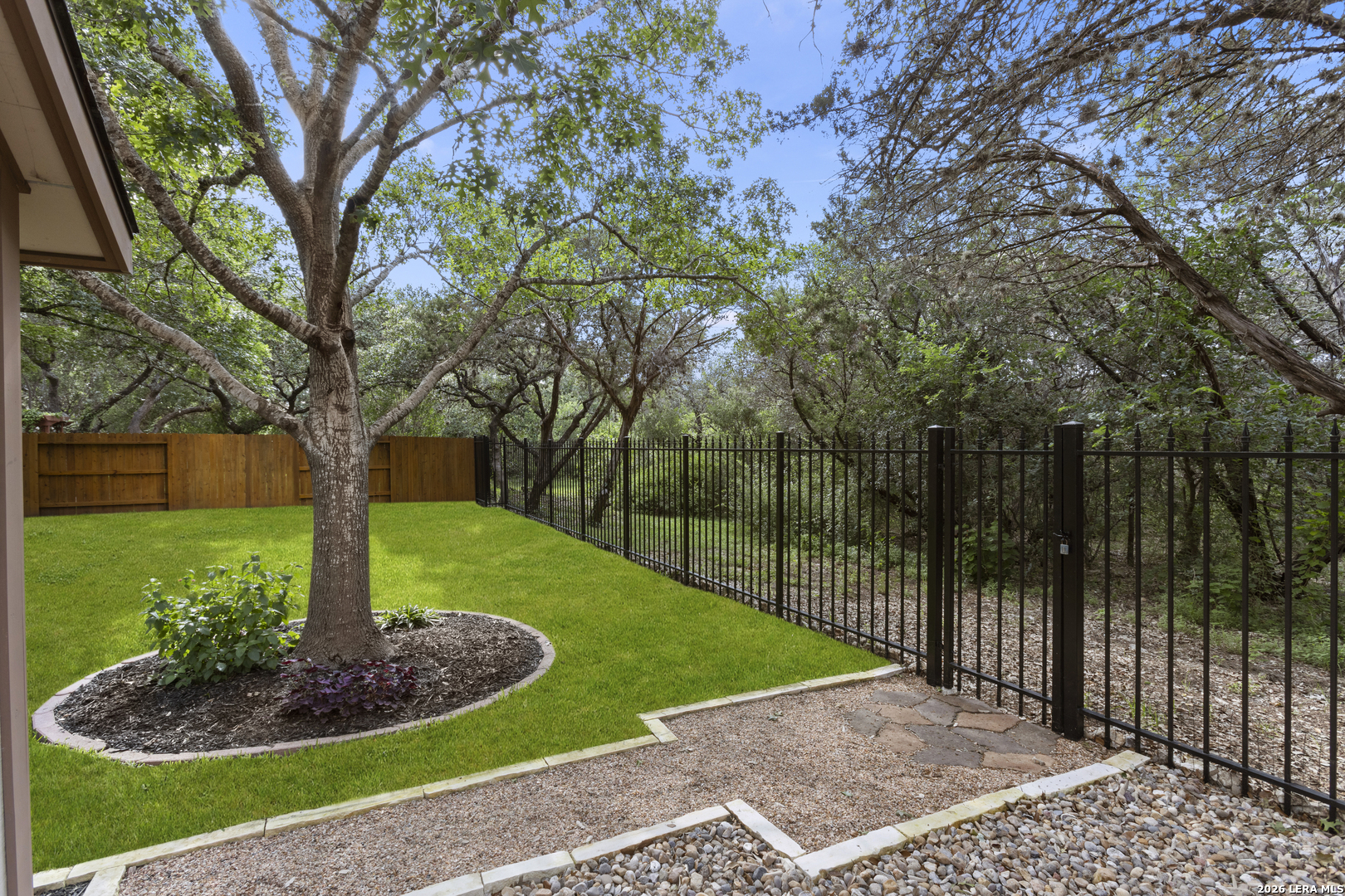 1319 Belclaire San Antonio TX 78258