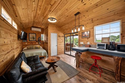 248 Lakeshore Bandera TX 78003