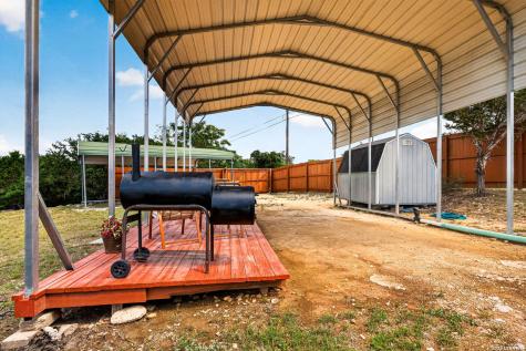 248 Lakeshore Bandera TX 78003