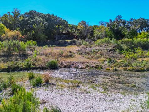 248 Lakeshore Bandera TX 78003