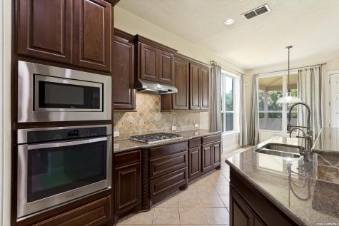 8263 Mystic Chase Boerne TX 78015