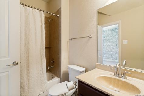 8263 Mystic Chase Boerne TX 78015