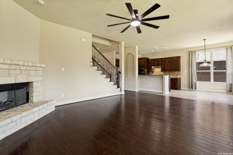 8263 Mystic Chase Boerne TX 78015