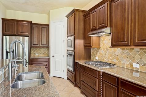 8263 Mystic Chase Boerne TX 78015