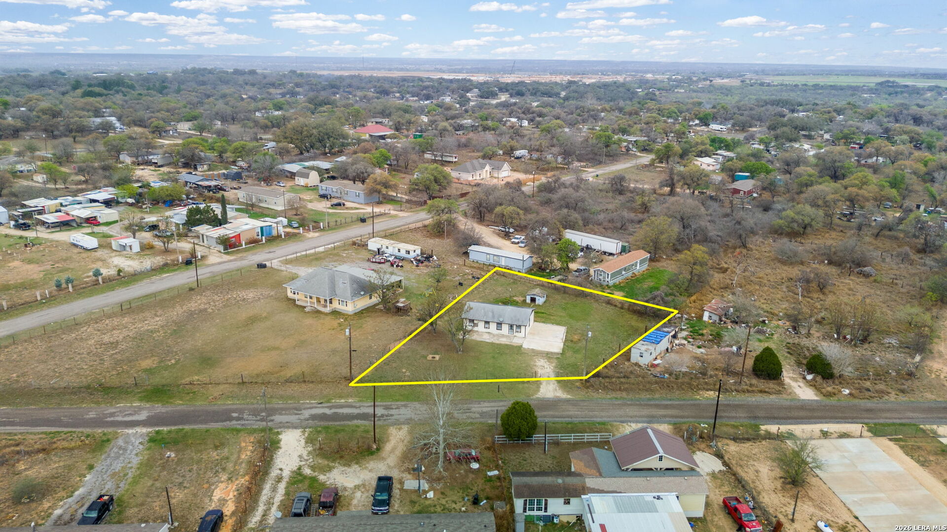844 County Road 6846 Lytle TX 78052