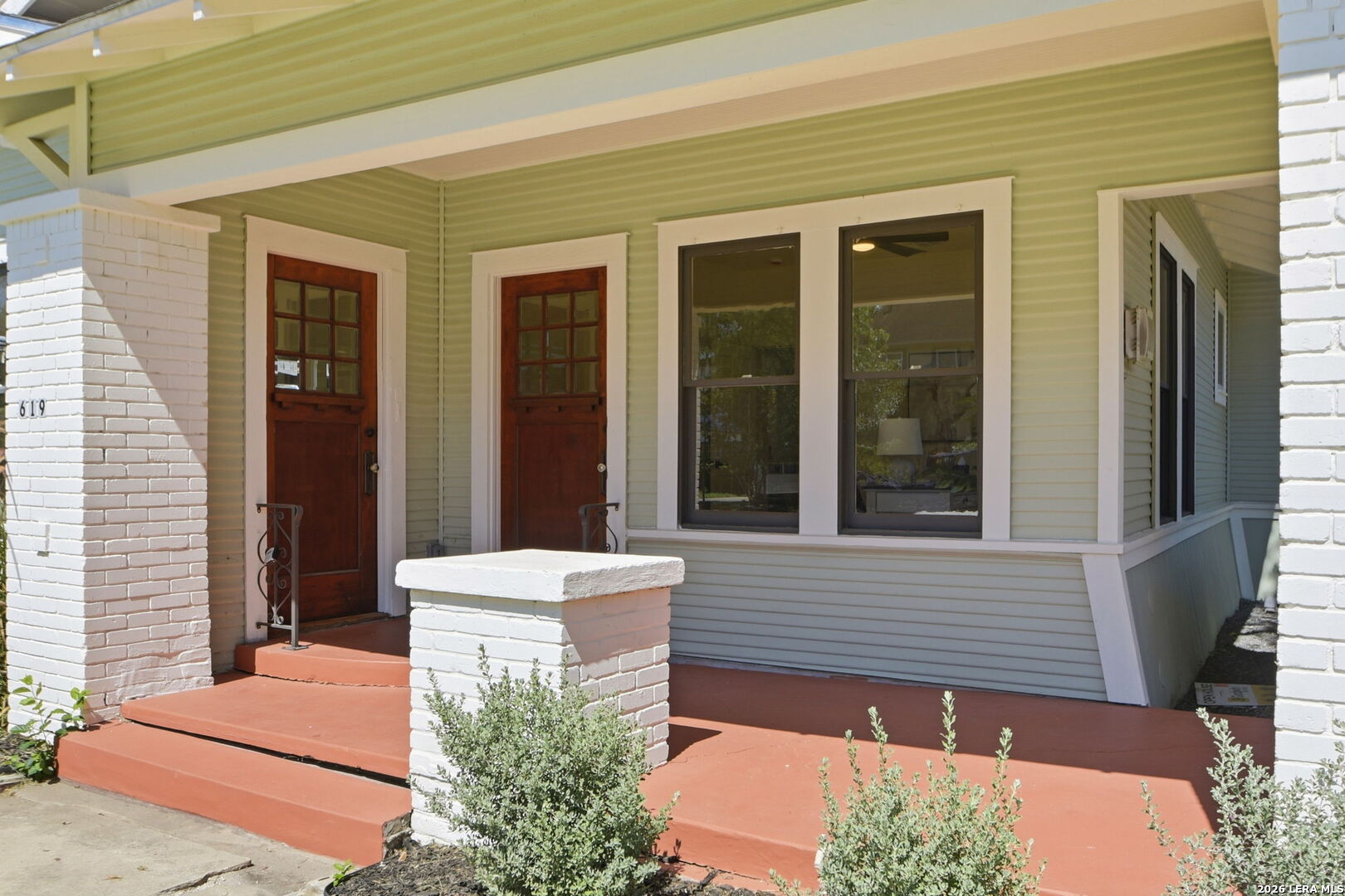 619 W Kings Highway San Antonio TX 78212