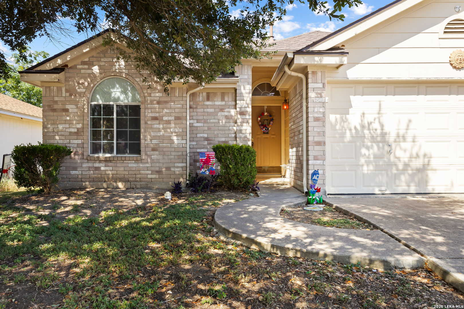 3827 Mistflower Drive Converse TX 78109