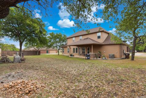 146 Sunrise Hill Castroville TX 78009