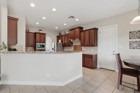 146 Sunrise Hill Castroville TX 78009