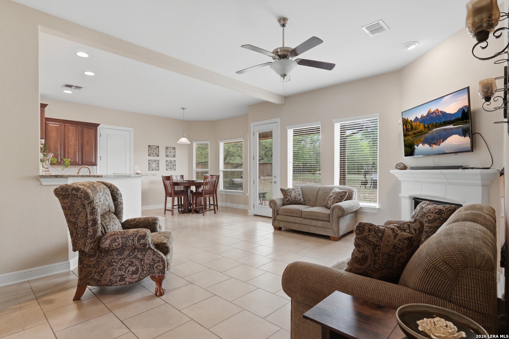 146 Sunrise Hill Castroville TX 78009