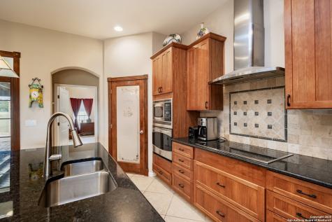 233 N Fork Bandera TX 78003