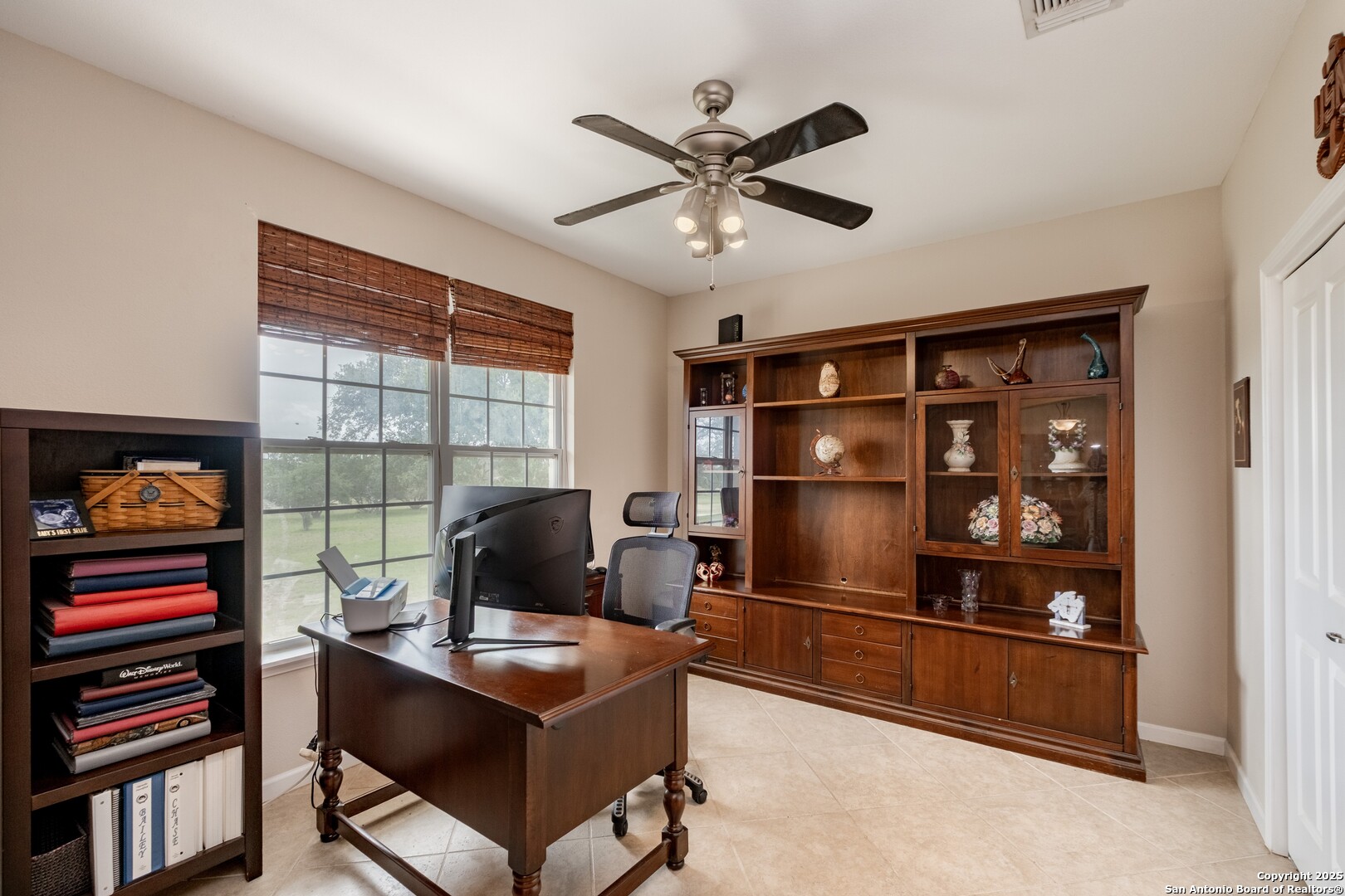 233 N Fork Bandera TX 78003