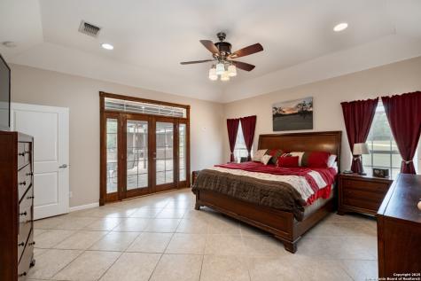 233 N Fork Bandera TX 78003
