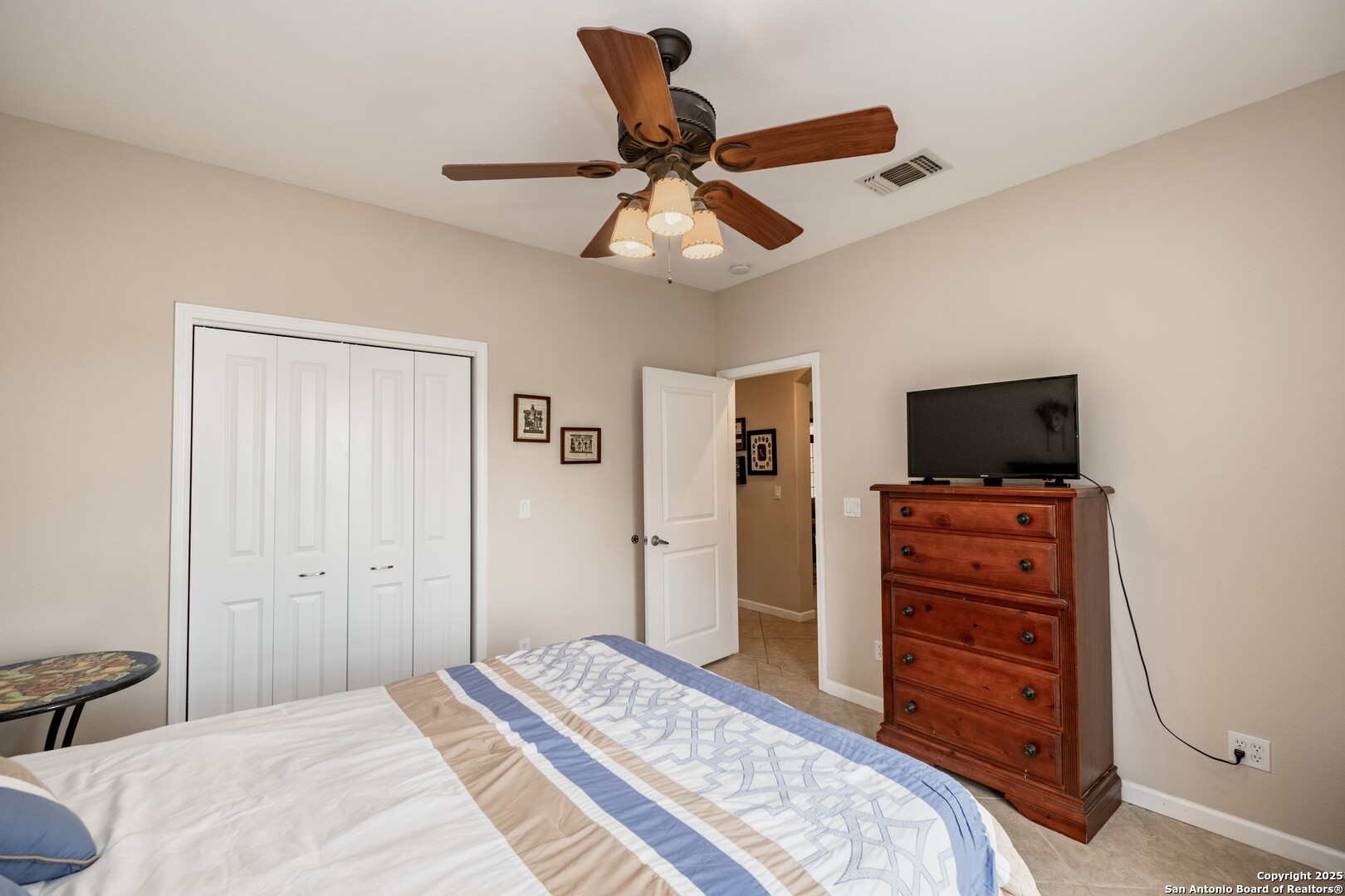 233 N Fork Bandera TX 78003