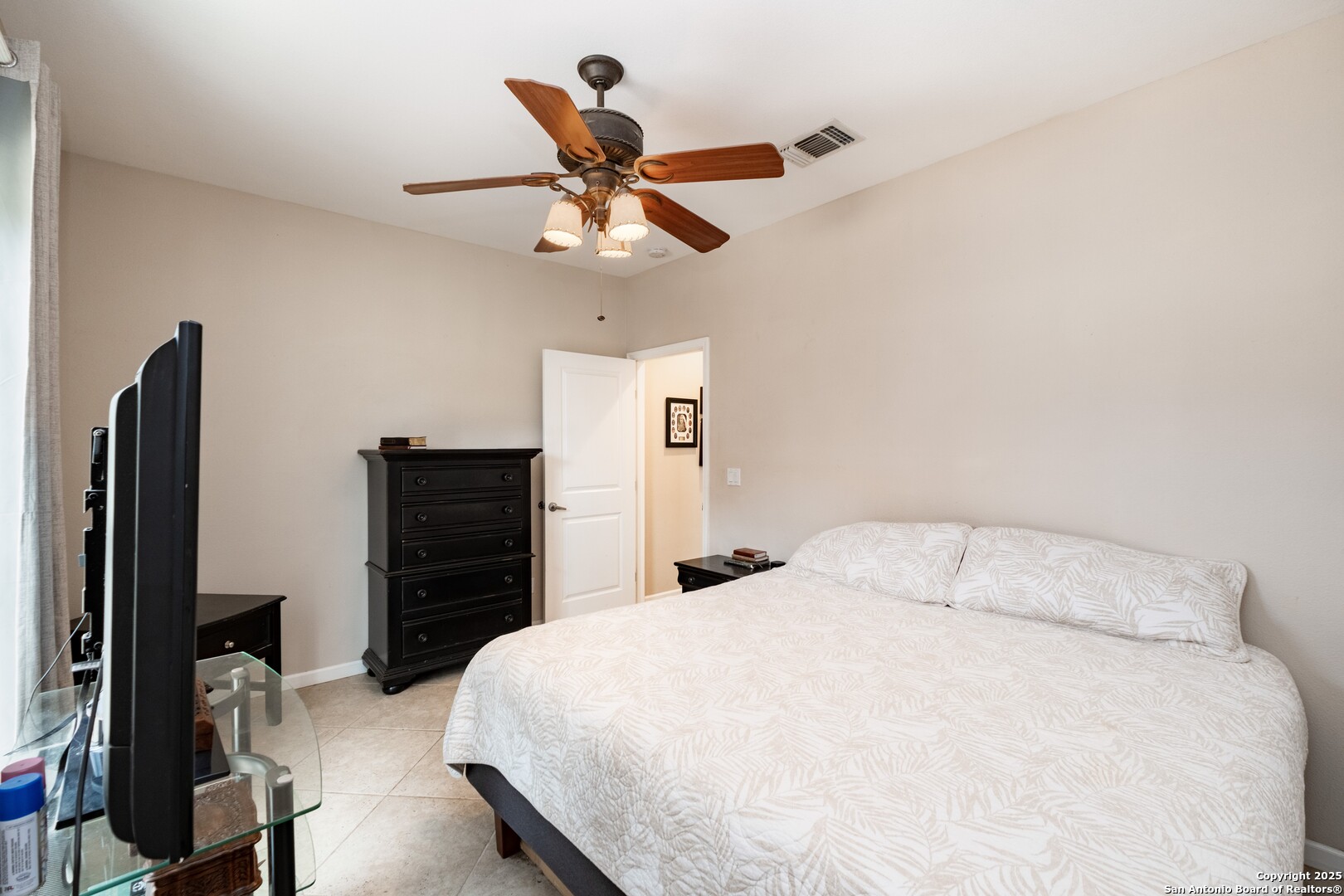 233 N Fork Bandera TX 78003