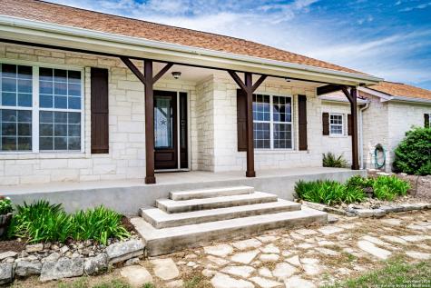 233 N Fork Bandera TX 78003