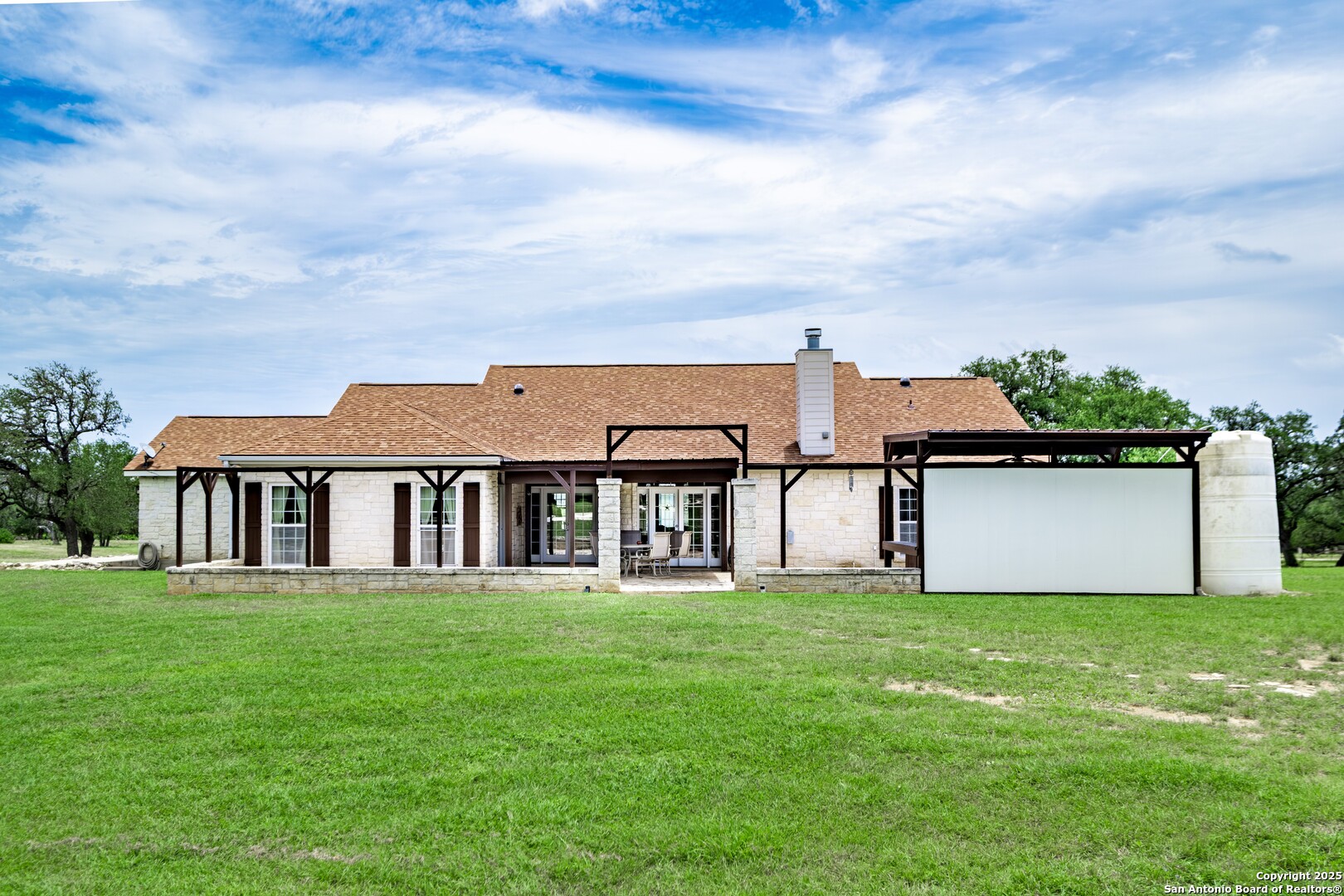 233 N Fork Bandera TX 78003