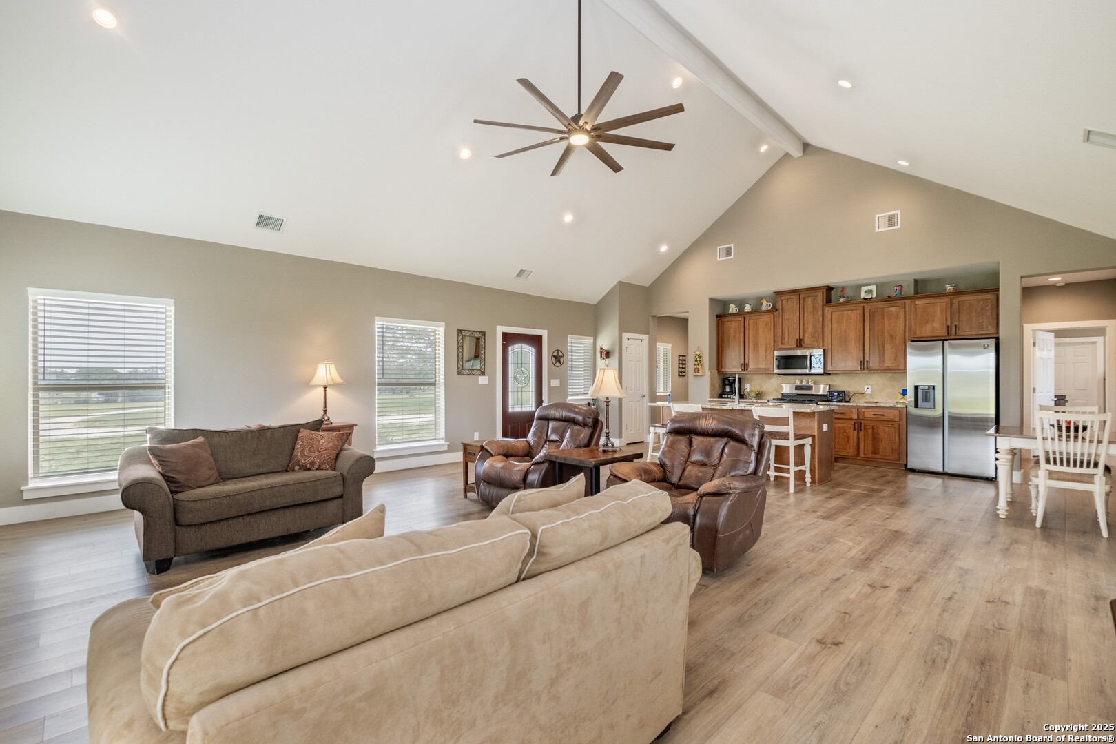 233 N Fork Bandera TX 78003