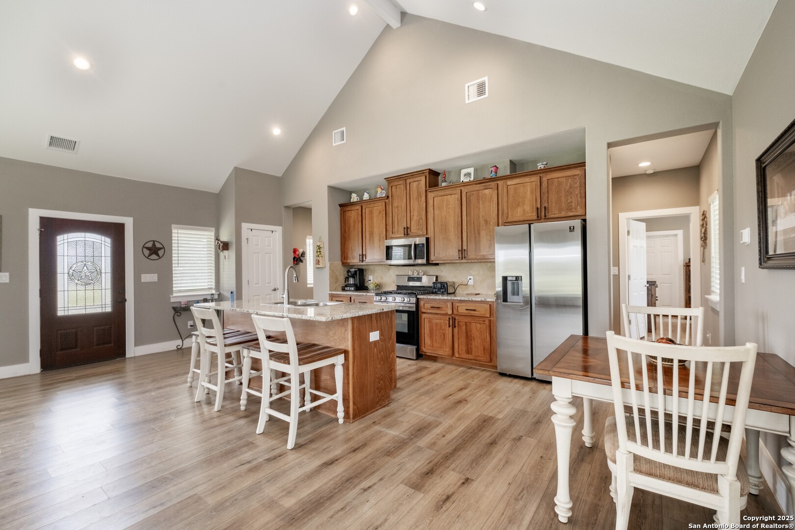 233 N Fork Bandera TX 78003