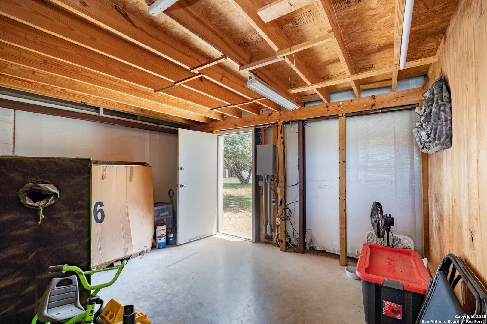 233 N Fork Bandera TX 78003