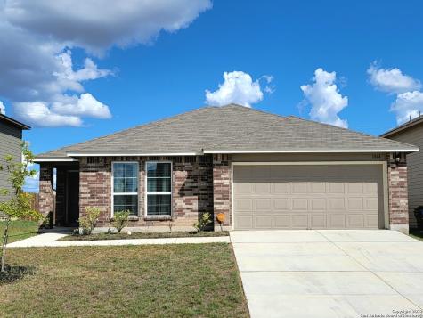 1064 Dumfries Drive Seguin TX 78155
